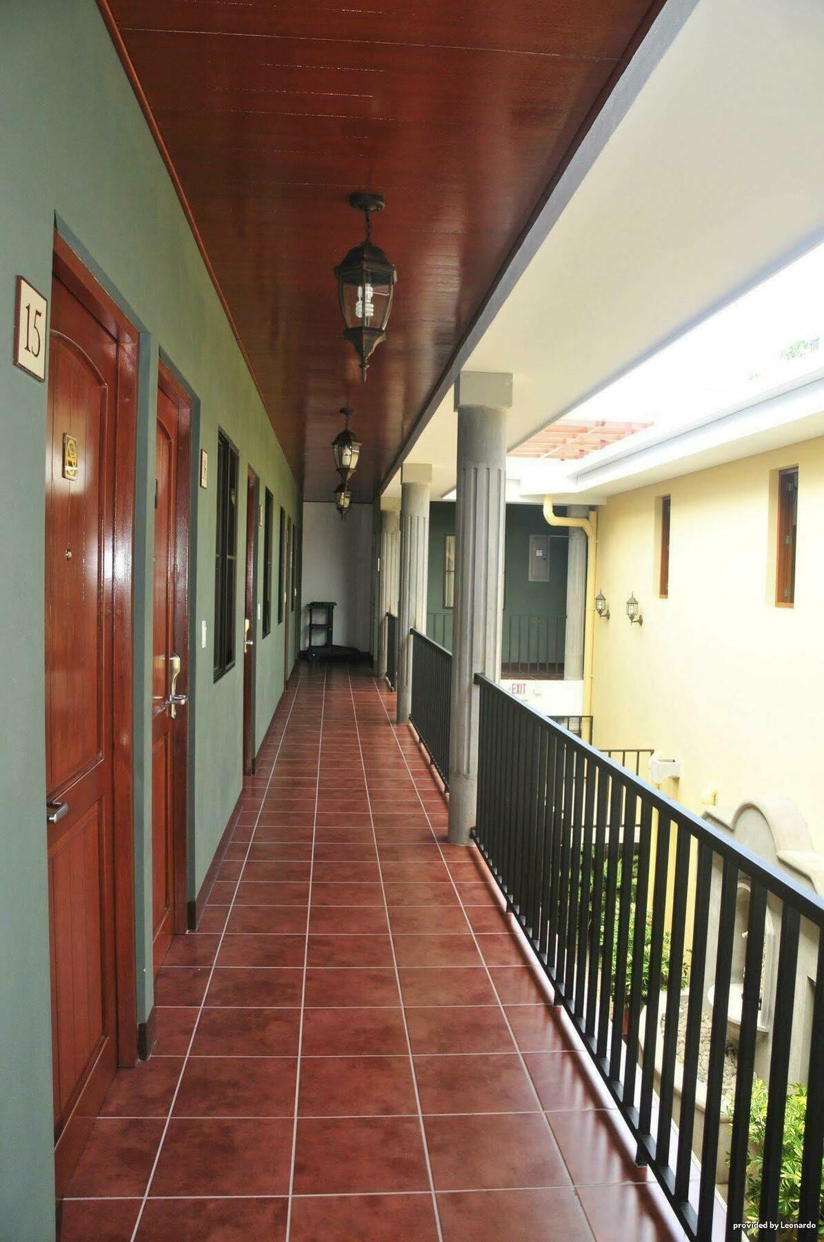 Best Western Las Mercedes Leon Exterior photo